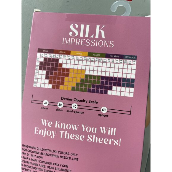 Silk Impressions Pantyhose Size Medium Sheer Medium Support 2 Pair 30 Denier NEW - Picture 5 of 6